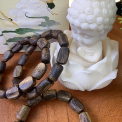 [LIVE] Vòng tay trầm hương Kỳ Hải Nam Tâm Kỳ Dầu dạng trụ trúc thô 9-10li 028