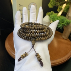 Vòng tay trầm hương Kỳ Hải Nam hạt nút tròn - hạt bàn tính chuỗi 168 hạt 6li đẹp dầu nặng gram 049