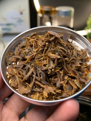 Vụn trầm hương Bạch Kỳ Hải Nam thơm sông cực mạnh - lên lư thơm ngọt sâu A0021 tính gram