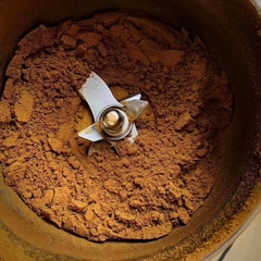 Bột trầm hương xông đốt dưỡng vòng Kì Hải Nam mùi thơm xâu mạnh thanh ngọt LỌ 10gram 128