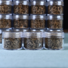 Vụn trầm hương Kì Hải Nam dưỡng vòng xông đốt  mùi thơm cay nồng ngọt LỌ 1gr 105