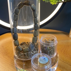 Vụn trầm hương Kì Hải Nam dưỡng vòng xông đốt  mùi thơm cay nồng ngọt LỌ 1gr 105