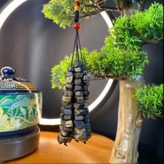 Dây treo ô tô trầm hương phong thủy Kì Hải Nam treo xe hơi, nặng 10-12g thơm sống mạnh dầu đen 119