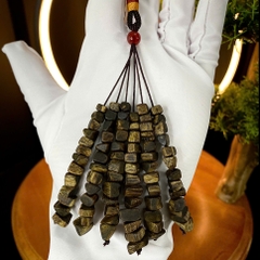 Dây treo ô tô trầm hương phong thủy Kì Hải Nam treo xe hơi, nặng 10-12g thơm sống mạnh dầu đen 119