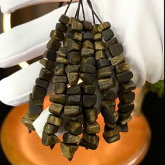 Dây treo ô tô trầm hương phong thủy Kì Hải Nam treo xe hơi, nặng 10-12g thơm sống mạnh dầu đen 119