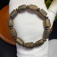 [LIVE] Vòng tay trầm hương Kì Hải Nam chìm nước Tâm Kì dầu đốt trúc 10-12li dầu đen 046