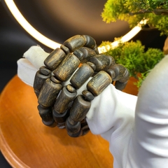 [LIVE] Vòng tay trầm hương Kì Hải Nam chìm nước Tâm Kì dầu đốt trúc 10-12li dầu đen 046