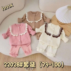 Bộ dài len bé gái