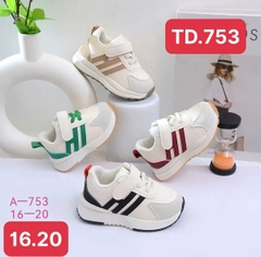 Giày thể thao kẻ sọc nhí