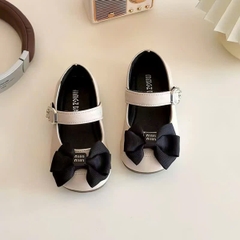 Giày búp bê nhỡ đen - trắng