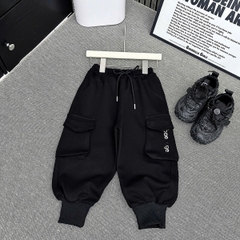 Quần nỉ túi hộp nhỡ