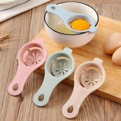 Lọc lòng đỏ trứng gà
