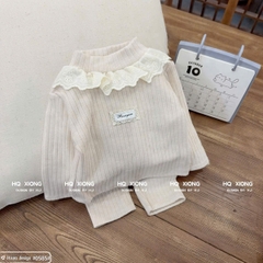 Bộ len đũa cổ ren