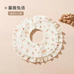 Yếm Muslin tròn phối ren