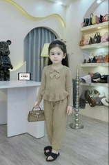 Bộ len đũa nơ bé gái