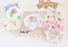 Yếm ăn dặm xô Muslin hoa