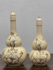 Nậm Rượu Hoạ Tiết Hoa Sen H18 Vẽ Vàng 24K