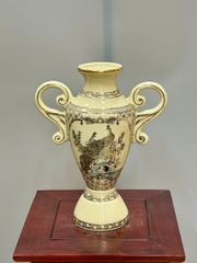 Bình Cúp Hoạ Tiết Thuận Buồm - Công Đào Cao 30cm Gốm Vẽ Vàng