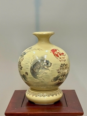 Bình Hút Lộc Chép Sen Chữ Phúc Cao 27cm Gốm Chu Đậu Vẽ Vàng