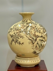 Bình Tài Lộc Hoạ Tiết Công Đào Cao 42cm Gốm Nghệ Nhân Vẽ Vàng