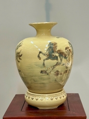 Bình Vạn Phúc Hoạ Tiết Bát Mã Cao 34cm Gốm Chu Đậu Vẽ Vàng