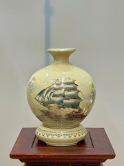 Bình Hút Lộc Thuận Buồm Xuôi Gió Cao 29cm Gốm Chu Đậu Vẽ Vàng