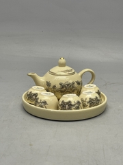 Bộ Trà Thờ Vẽ Vàng 24K