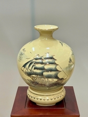 Bình Hút Lộc Thuận Buồm Xuôi Gió Cao 36cm Gốm Chu Đậu Vẽ Vàng