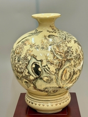 Bình Tài Lộc Hoạ Tiết Chim Đào Cao 42cm Gốm Vẽ Vàng