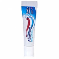 Kem đánh răng Aquafresh 140g (Bạc hà)