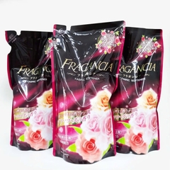 Nước xả vải Fragancia 600ml - hoa hồng