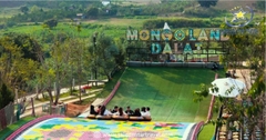 Mongo Land Đà Lạt với cầu trượt cầu vồng và nông trại thú cưng