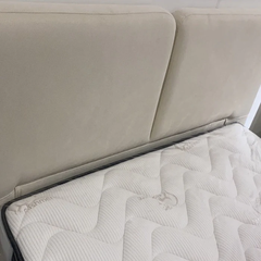 H2 Giường ngủ kiểu dáng trẻ trung GN74 Bagos vải nhung xám trắng