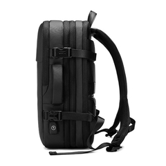 Balo đa năng, Balo du lịch, Balo đựng Laptop OUTWALK kèm cáp sạc ẩn cao cấp