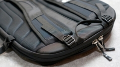 Balo đựng Laptop 17.3 inch thương hiệu The North Face dòng Router Transit Series cao cấp