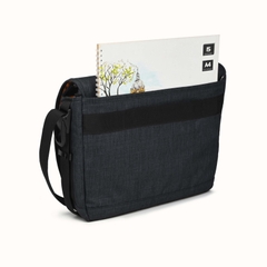 Cặp xách đựng Laptop 15.6 inch chính hãng Mikkor dòng The Mina Messenger