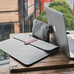 Túi chống sốc chính hãng TOMTOC (USA) Envelope + Pouch - A19-C01 cho MacBook Air/Retina 13 inch