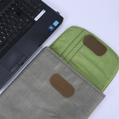 Túi chống sốc đựng Laptop 15.6 inch chính hãng SimpleCarry dòng LCF16 kèm quai xách