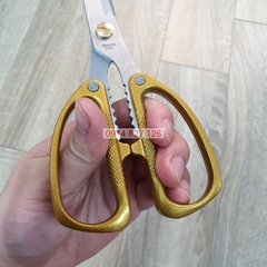 KÉO NHÀ BẾP ĐA NĂNG CẮT ĐỒ ĂN NHẬT CỠ 20CM JAPAN, cán mạ vàng sang trọng, Thép Sk5