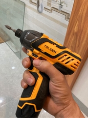 Máy bắt vít TOLSEN 79037 12V nhỏ gọn tốc độ khỏe 2.800 vòng và 100Nm momen xoắn