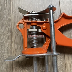 Con đội kích nâng gạch, ốp lát tường KAPUSI Nhật Bản, sử dụng lò xo chịu lực cao. Bh 12 tháng diy-vietnam