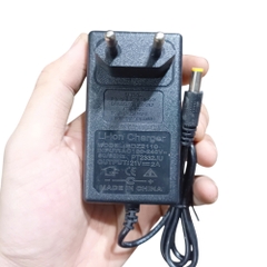 Máy Cắt Cỏ Pin Kapusi K-67003 Không Chổi Than – Dùng Pin 21V, Trang bị khóa an toàn, Đa Phụ Kiện, Gọn Nhẹ, Bh 12 tháng