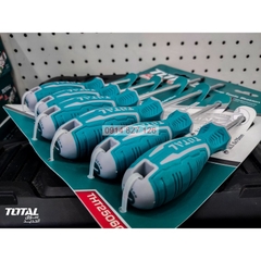 Bộ 6 tua vít TOTAL THT250606 tay cầm thiết kế nhỏ dọn, đuôi tròn