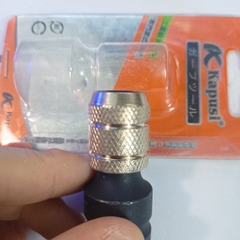 Đầu Chuyển Mở Ốc Sang Bắt Vít Kapusi K-7846 làm từ chất liệu thép CR-V, có đầu bi giữ chống trượt