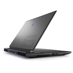 Alienware M16 R1