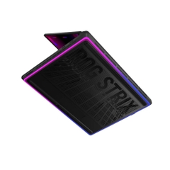 Asus ROG Strix Scar 18 (2025)