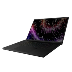 Razer Blade 18 (2023)