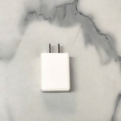 Cóc sạc 5V2A loại tốt, trọng lượng 50gram  (Bảo hành 3 tháng)