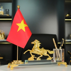 Khay Đựng Bút Ngựa Vàng Mã Đáo Thành Công – Quà Tặng Để Bàn Cao Cấp Phong Thủy