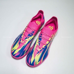 Giày đá bóng PUMA Ultra Ultimate TF Energy - Luminous Pink/Ultra Blue/Yellow Alert 107858-01